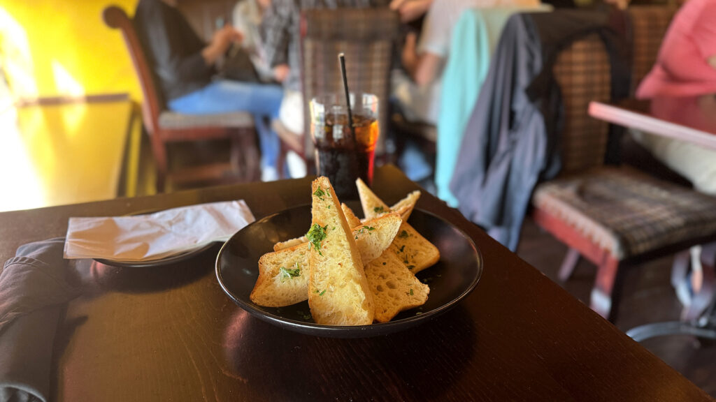 Doc Magilligans garlic bread niagara falls ontario canada